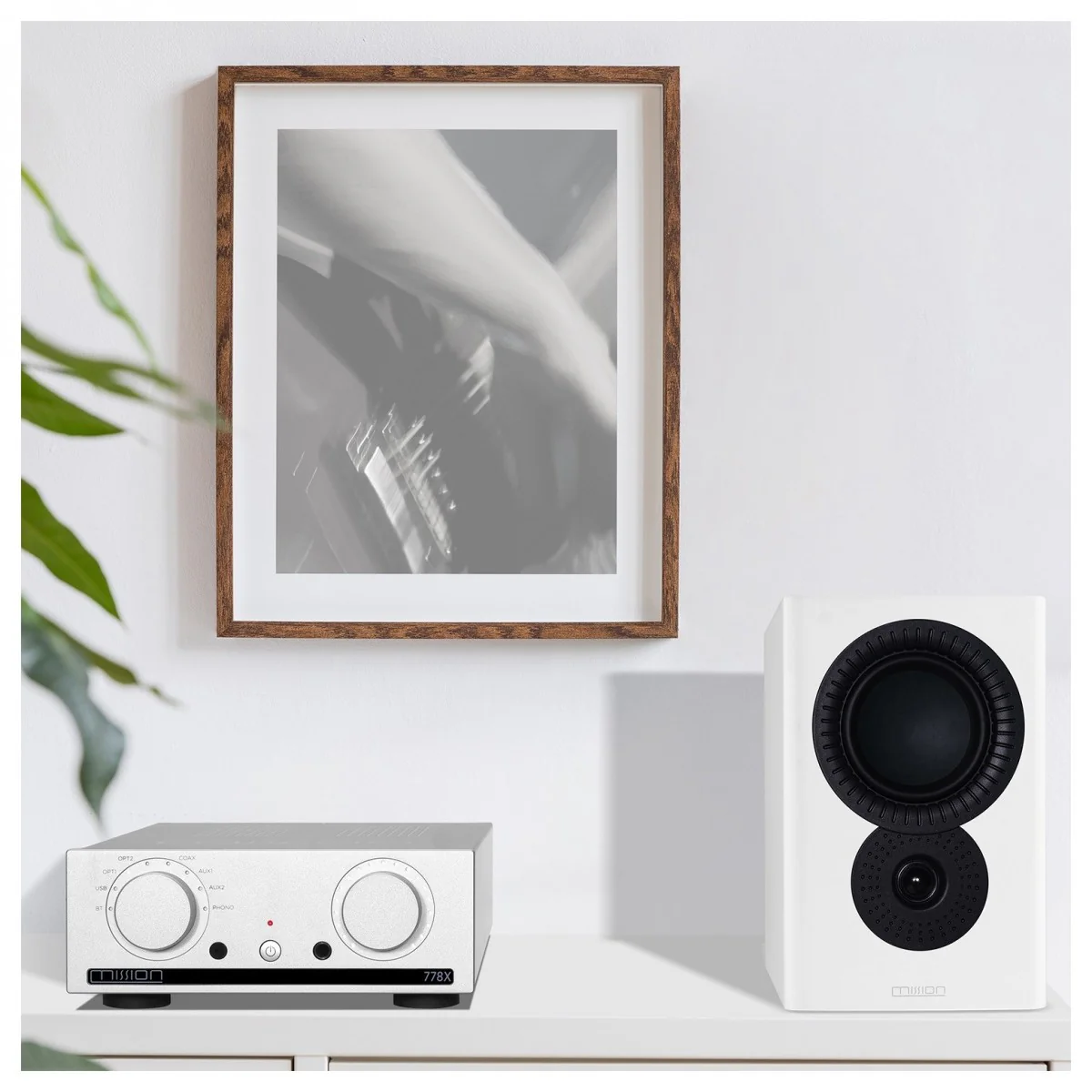 Mission 778X Integrated Amplifier Silver with Wharfedale Diamond 12.2i Bookshelf Speakers Grey Pair Hifi Package - Image 9